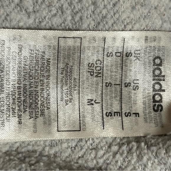 Adidas Men's Gray Hoodie small front pocket - Picture 4 of 4